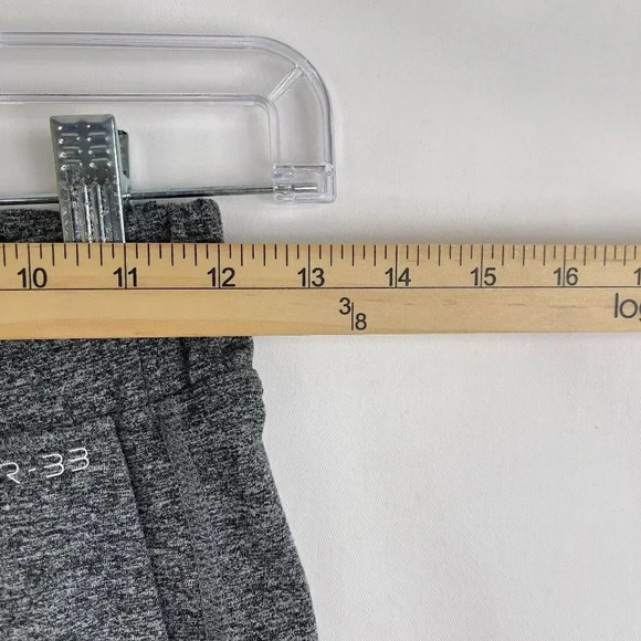 AR-33 Space Dye Cropped Jogger - Picture 5 of 10
